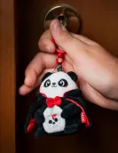 Porta-chaves Super Soft Legami Halloween – Bam-Boo! Panda Vampiro
