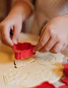 Set of 5 Cookie Cutters with Stamps - Cookie Time!