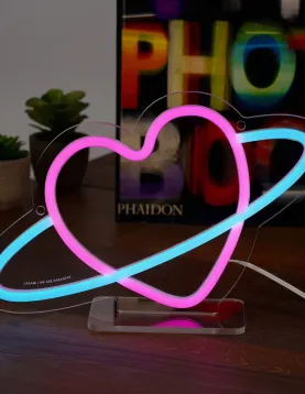 Neon-Effect LED Lamp - Planet Heart - It's a Sign